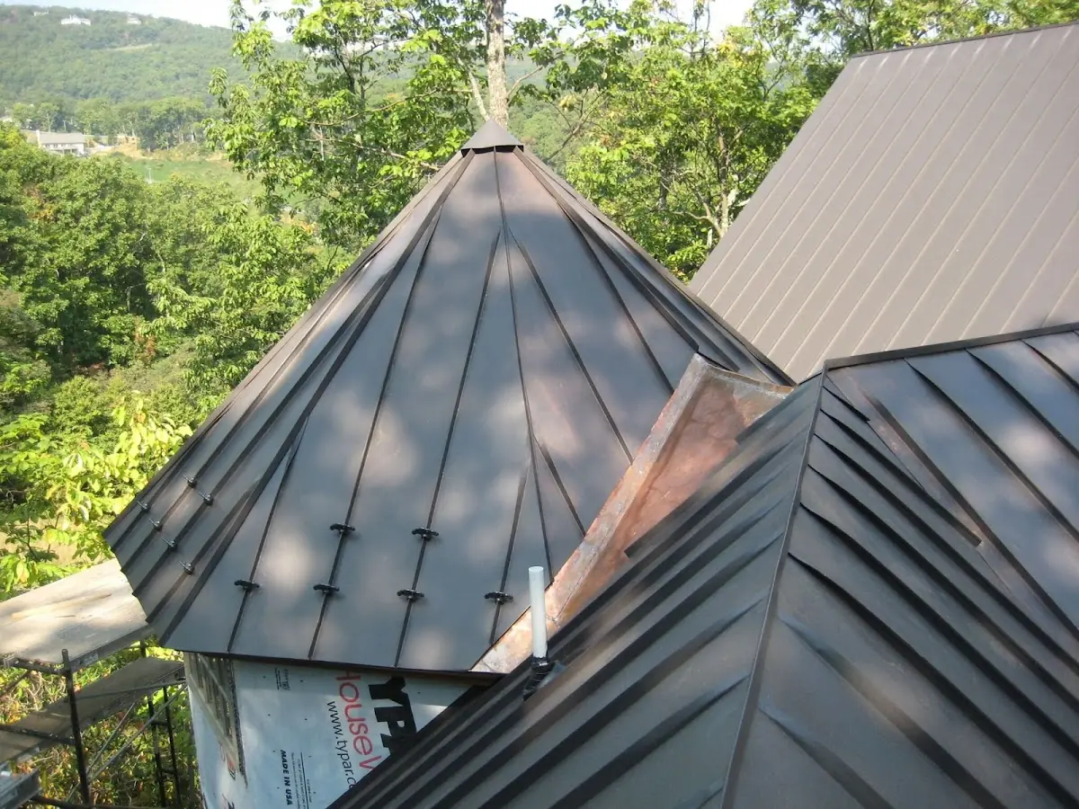 Professional Roof Tarp Installation by Craftsman Roofing in Riegel Ridge
